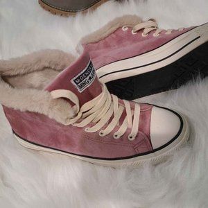 Women Casual Sneakers  Hightop Size  7  - PINK